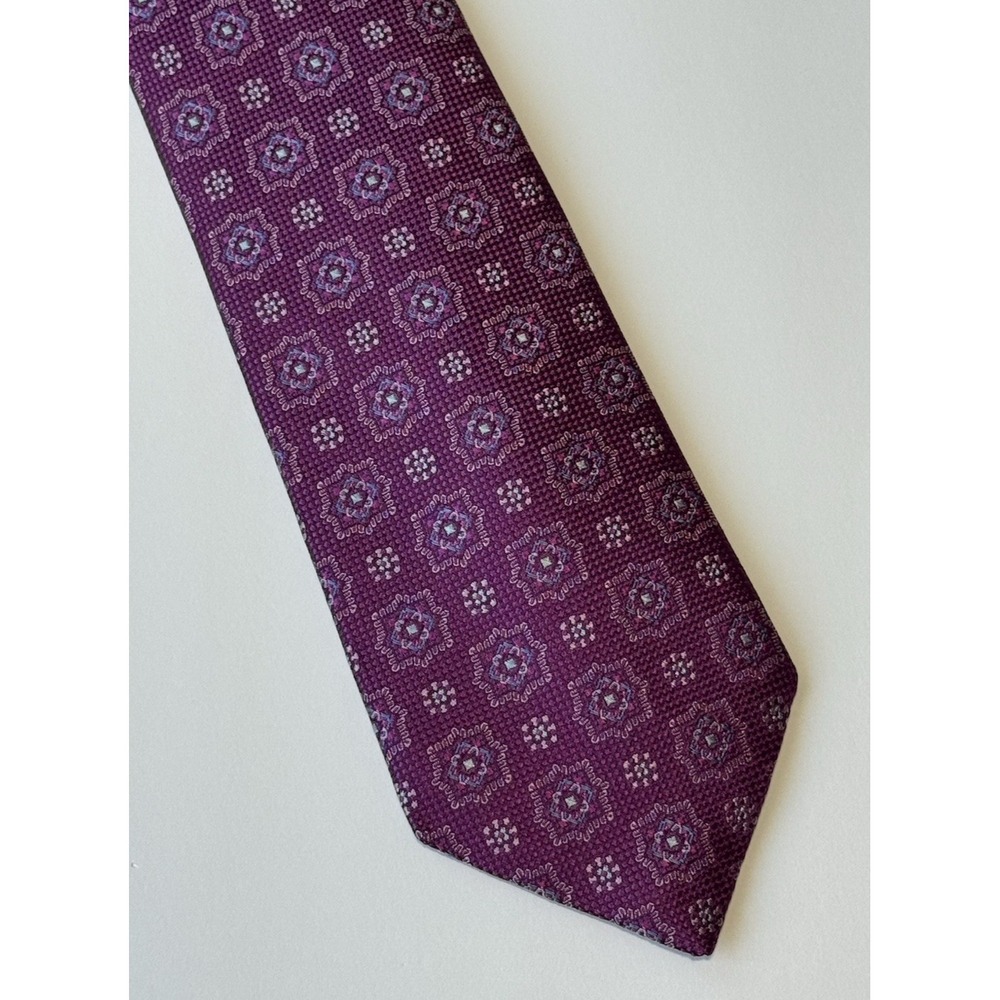 DAVID DONAHUE Men's Silk Purple Necktie Italy/USA Luxury Designer Geometric EUC